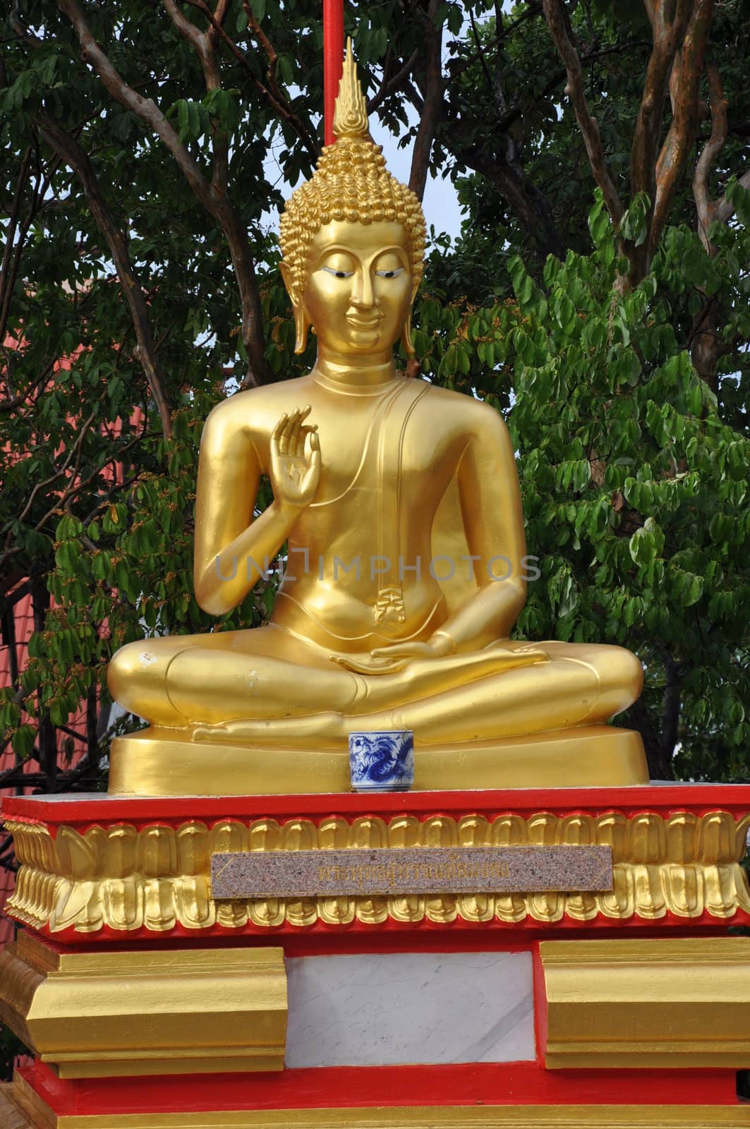 Big Buddha site in Pattaya, Thailand by sainaniritu