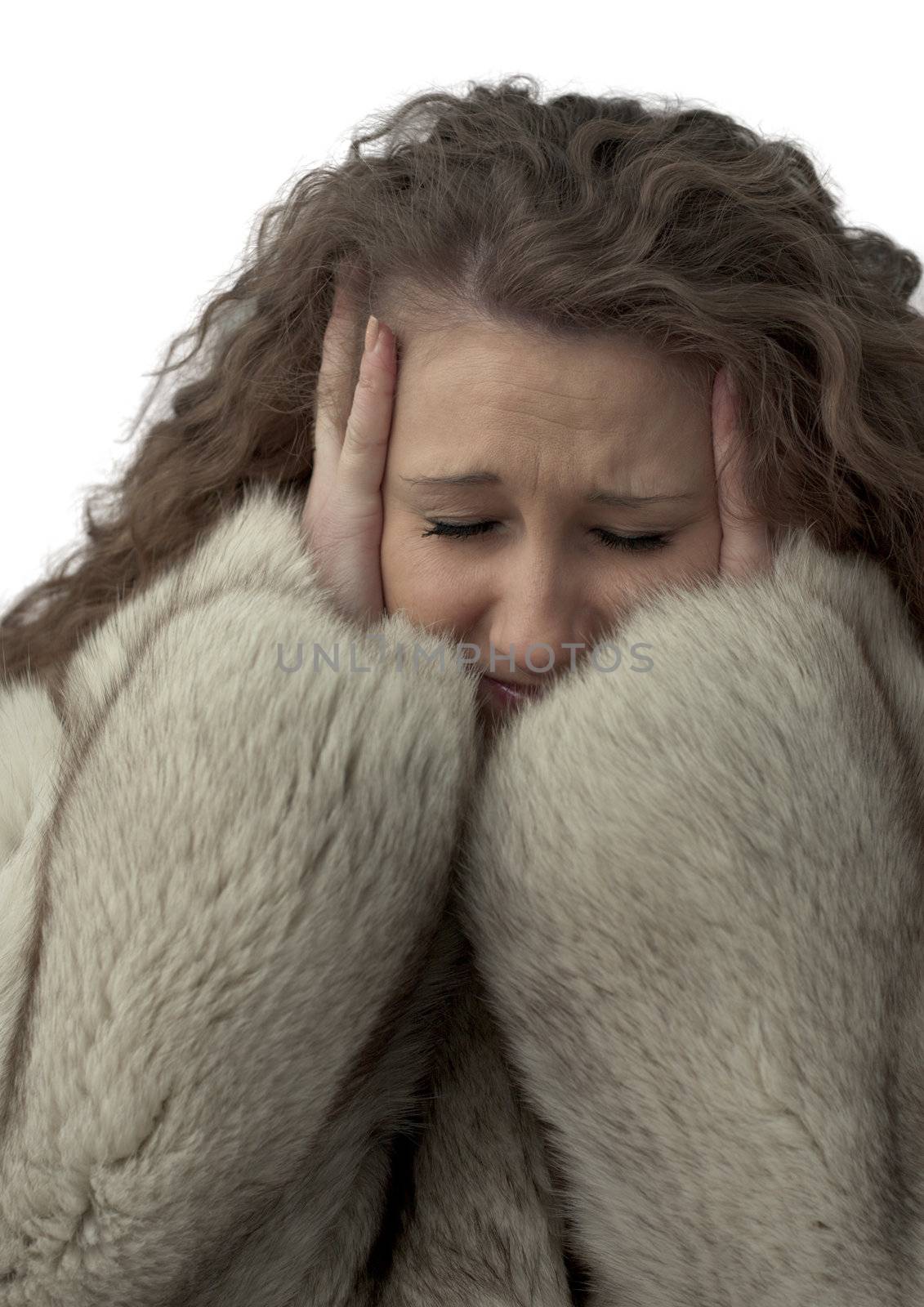 young girl holding her hands behind her head