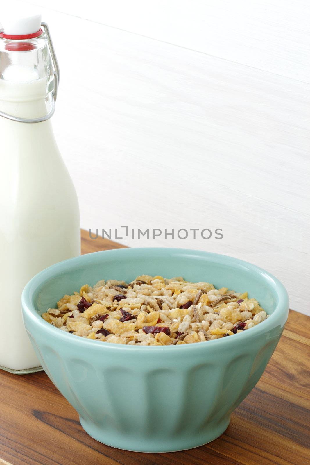 Delicious and healthy muesli with fresh milk  by tacar