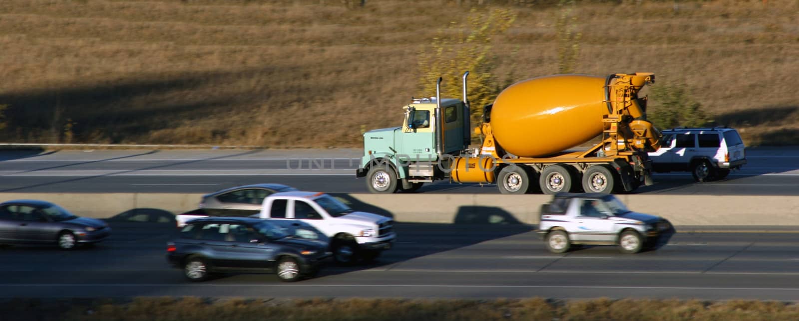 Concrete mixer