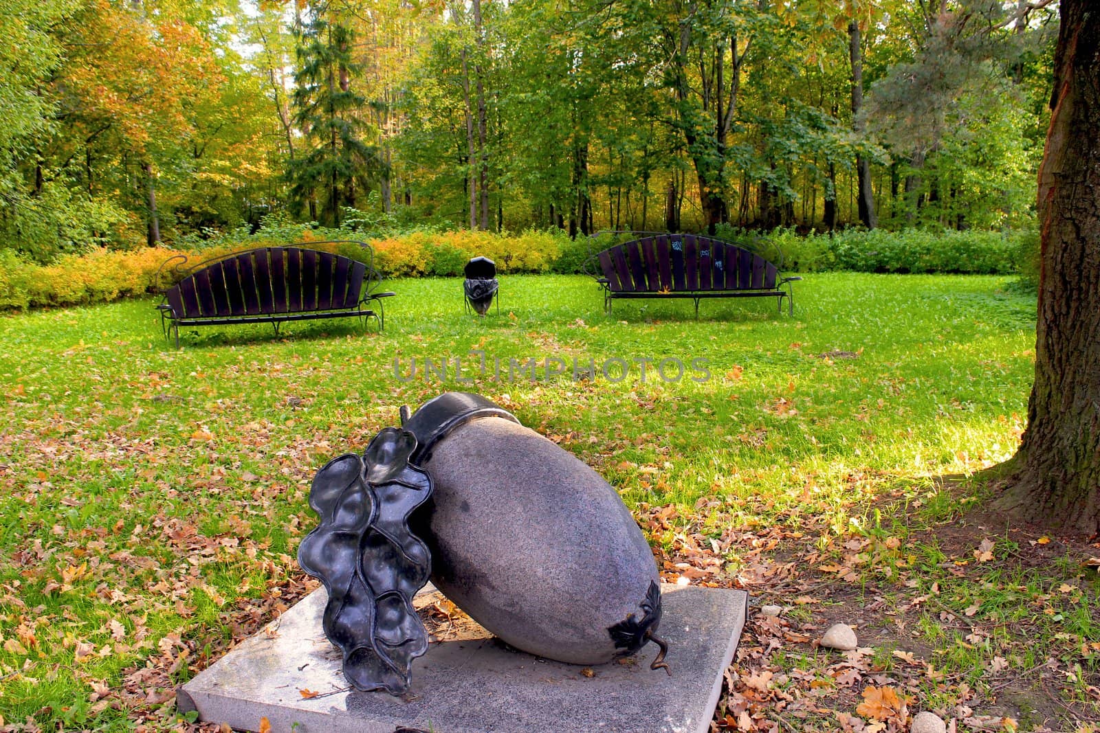 park with benches and lithoidal acorn by Metanna