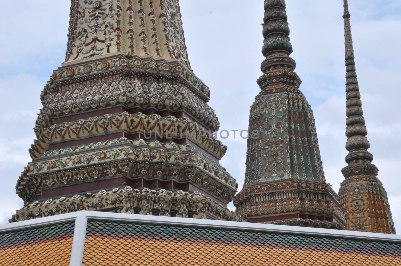Wat Pho in Bangkok, Thailand by sainaniritu