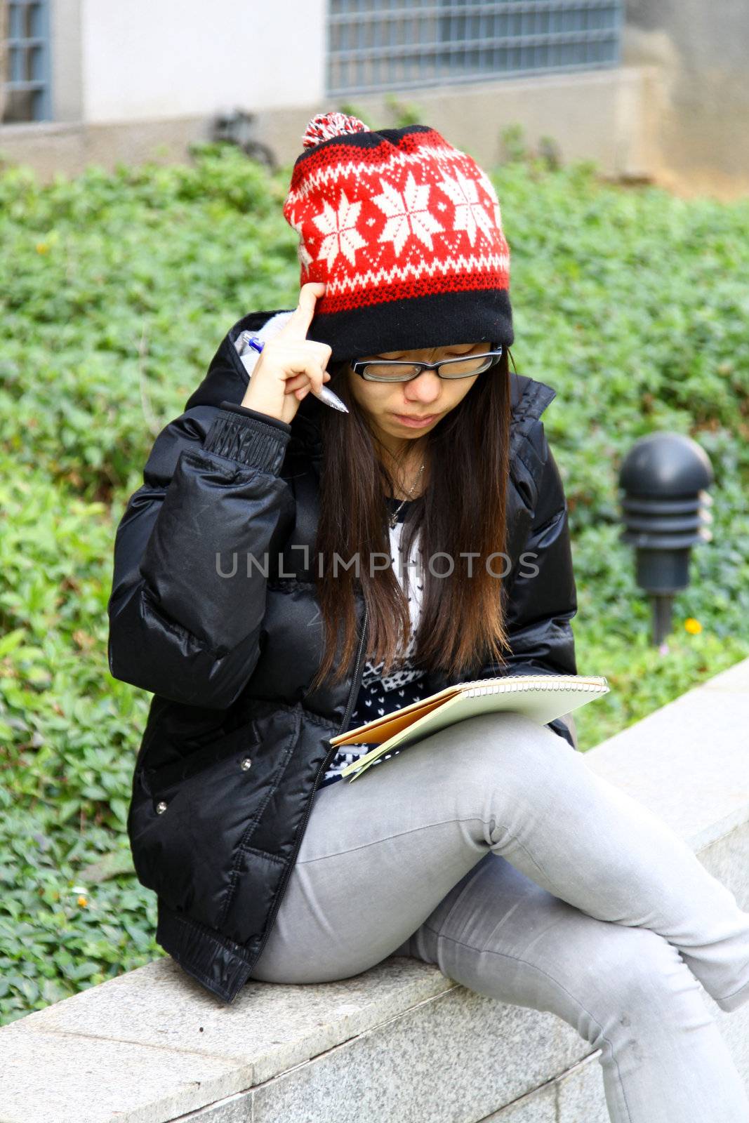 Asian woman thinking  by kawing921