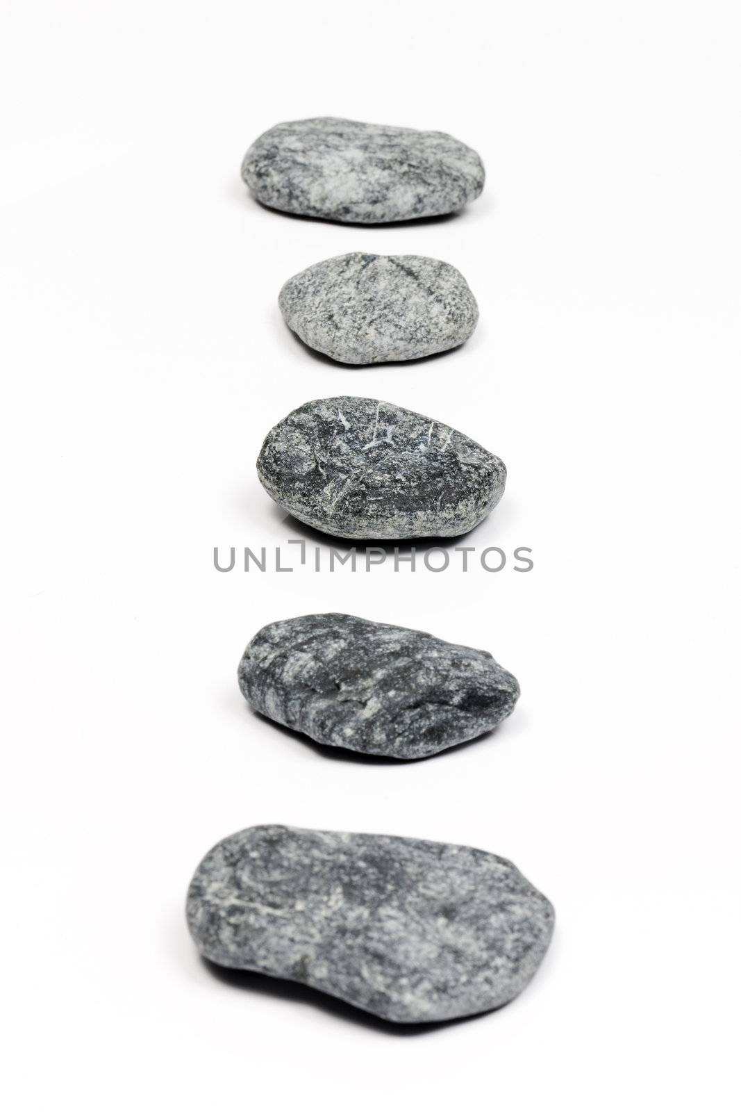 et of sea flat gray stones 