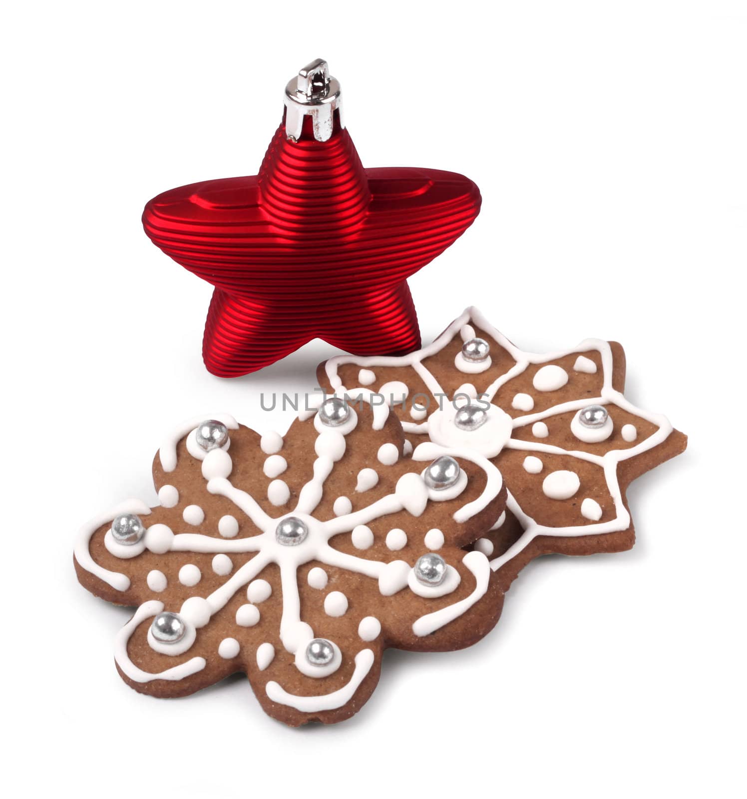 Red Christmas star and gingerbreads by anterovium