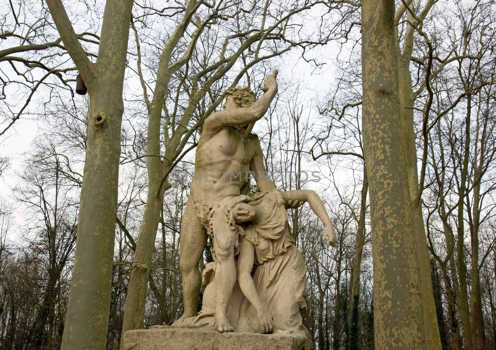 Violence made to a woman, statue17-18 th century