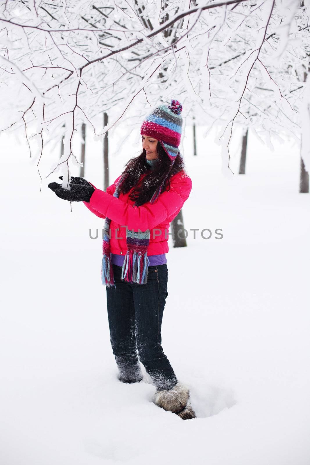 winter women by Yellowj