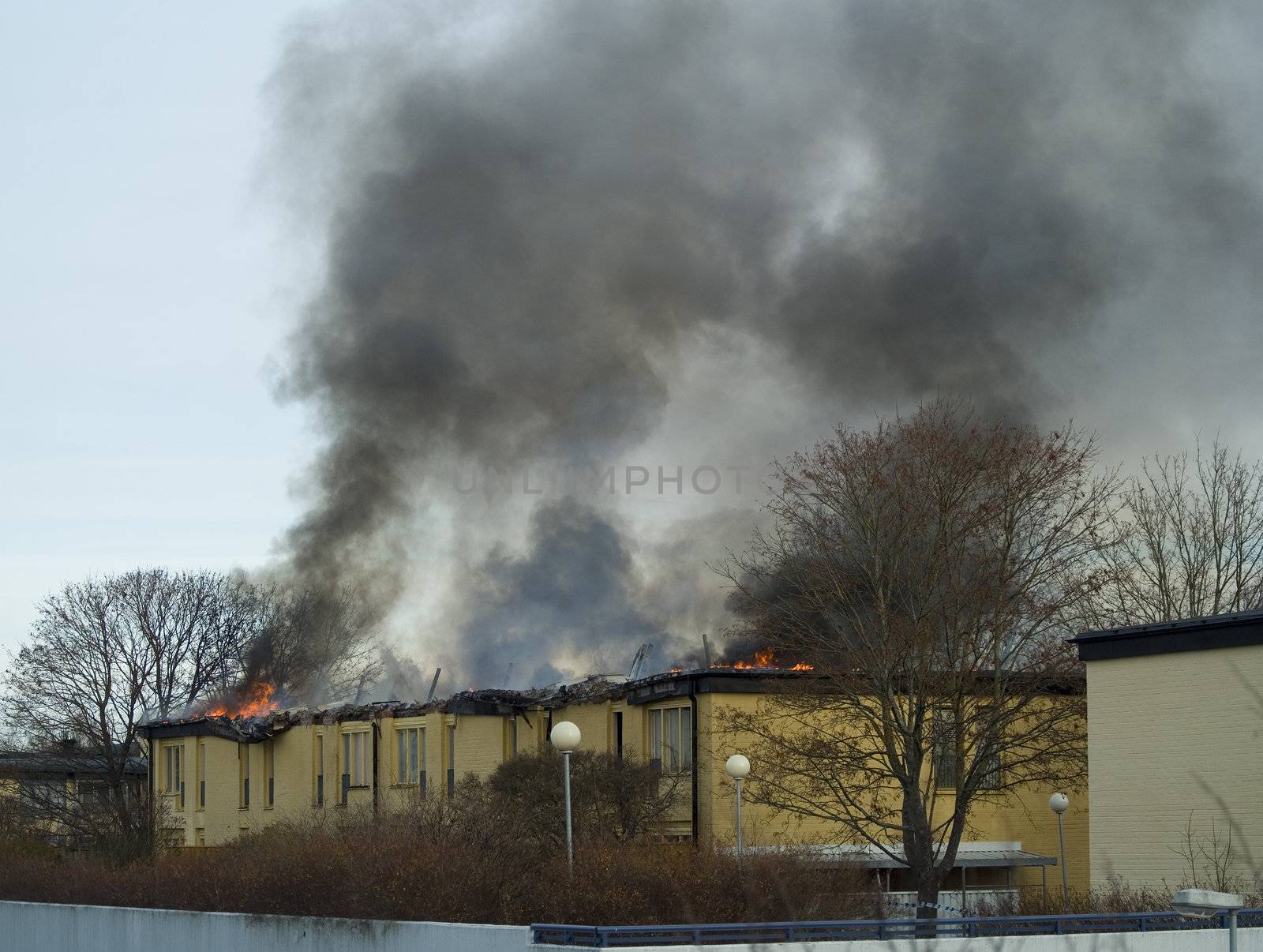 Apartment Block is on fire in the middle of the day