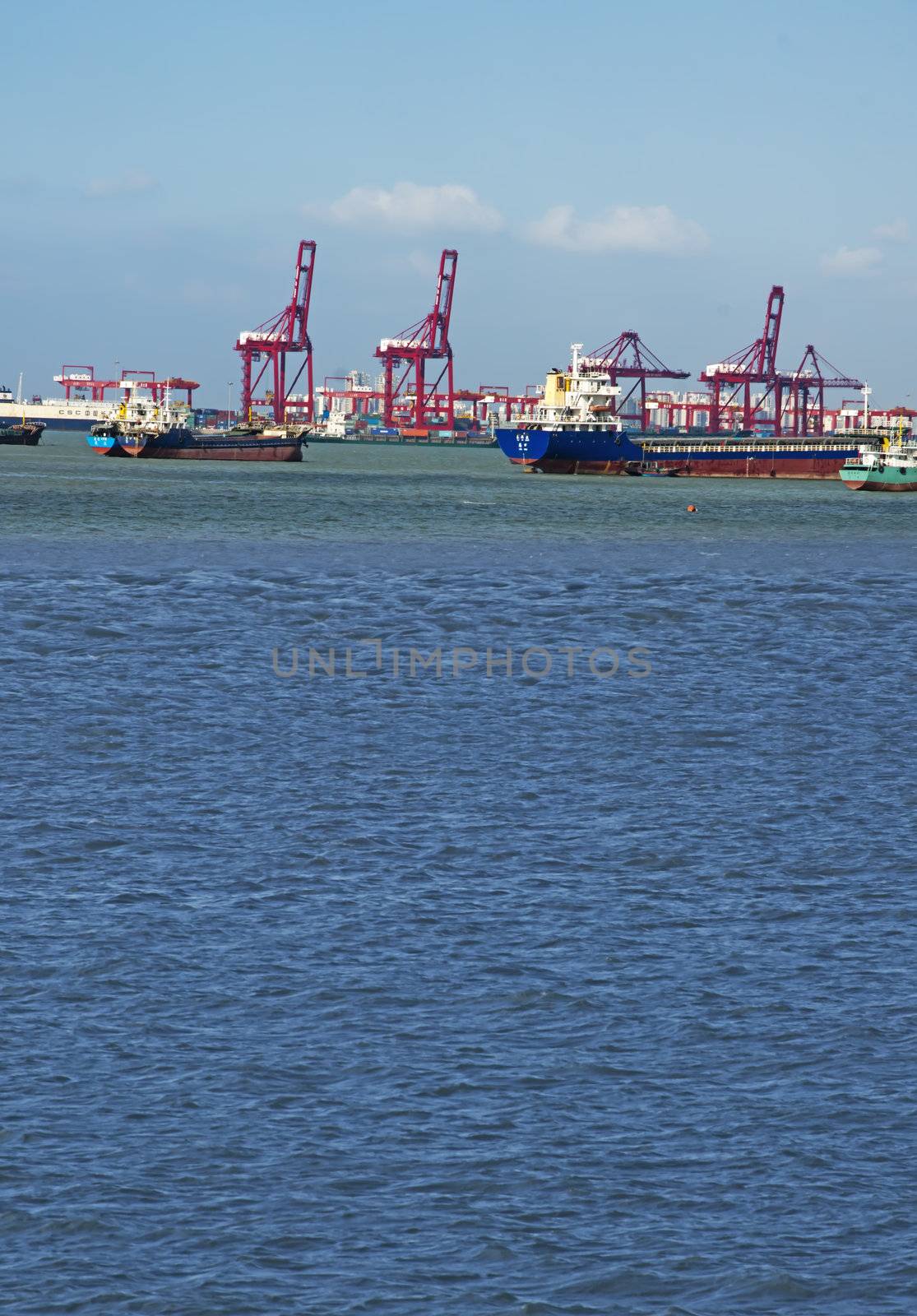 The harbour  view. Taken in China, haikou, hainan by xfdly5