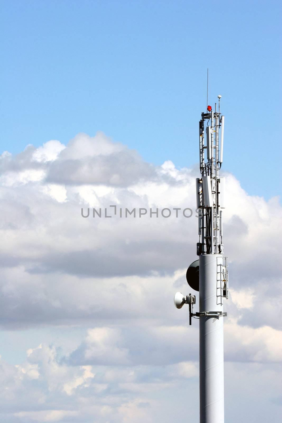 Telecomunication relay tower