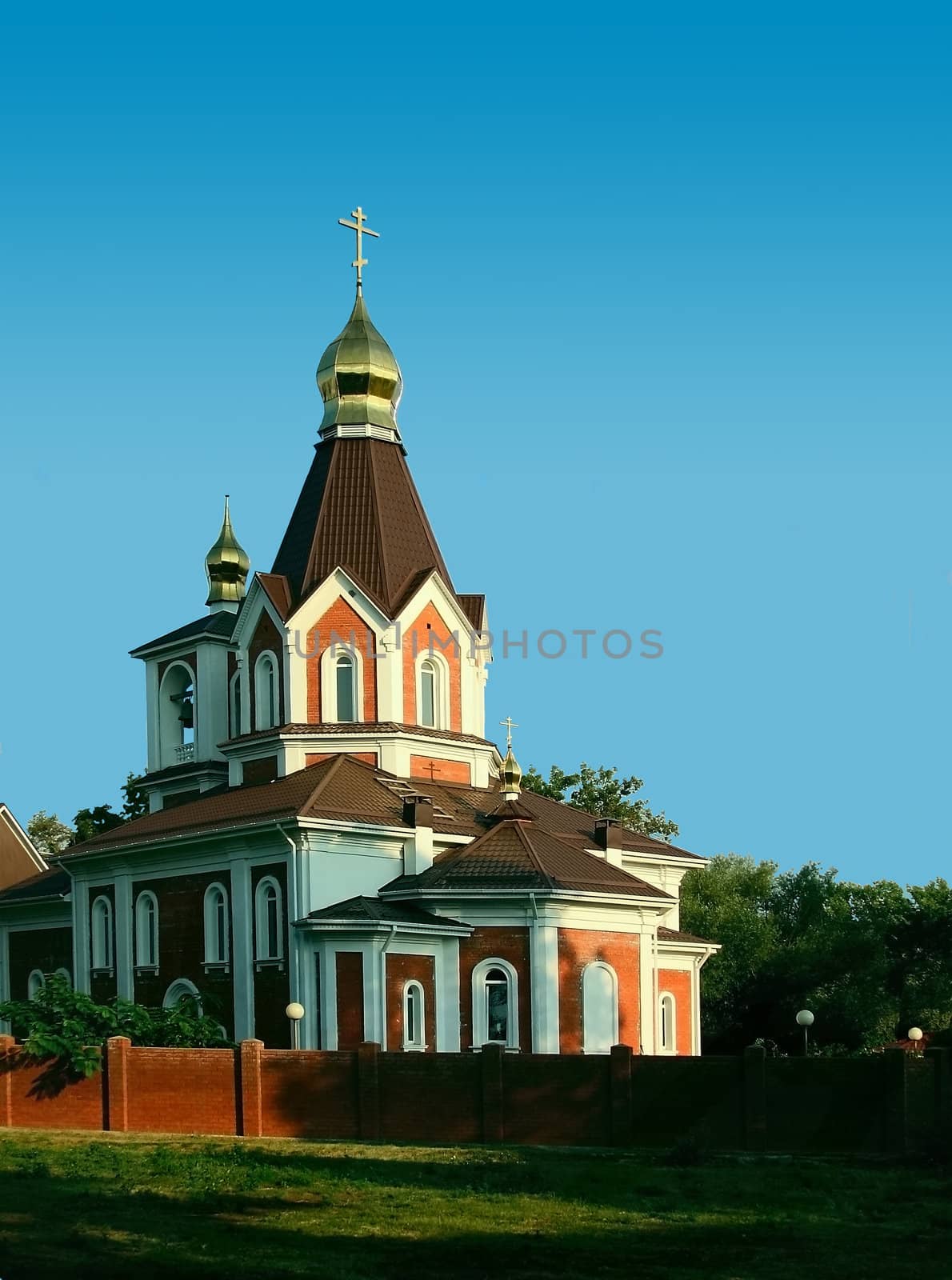 Russian building an orthodox temple