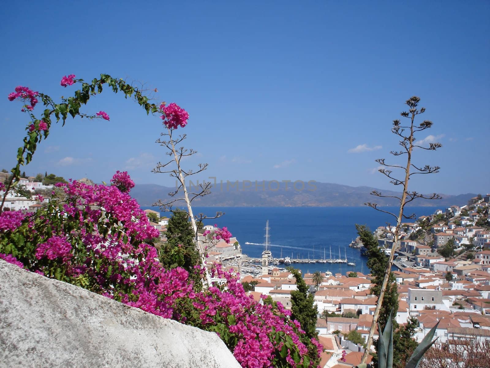 Hydra view from the hill by mulden