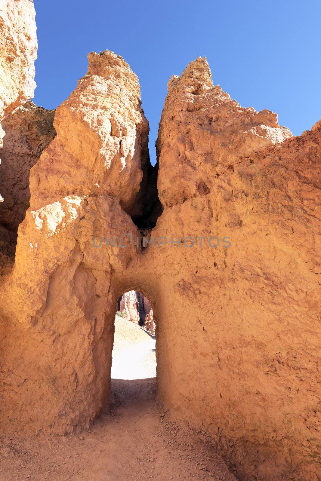 Rock Door Entrance in Bryce Canyon trial