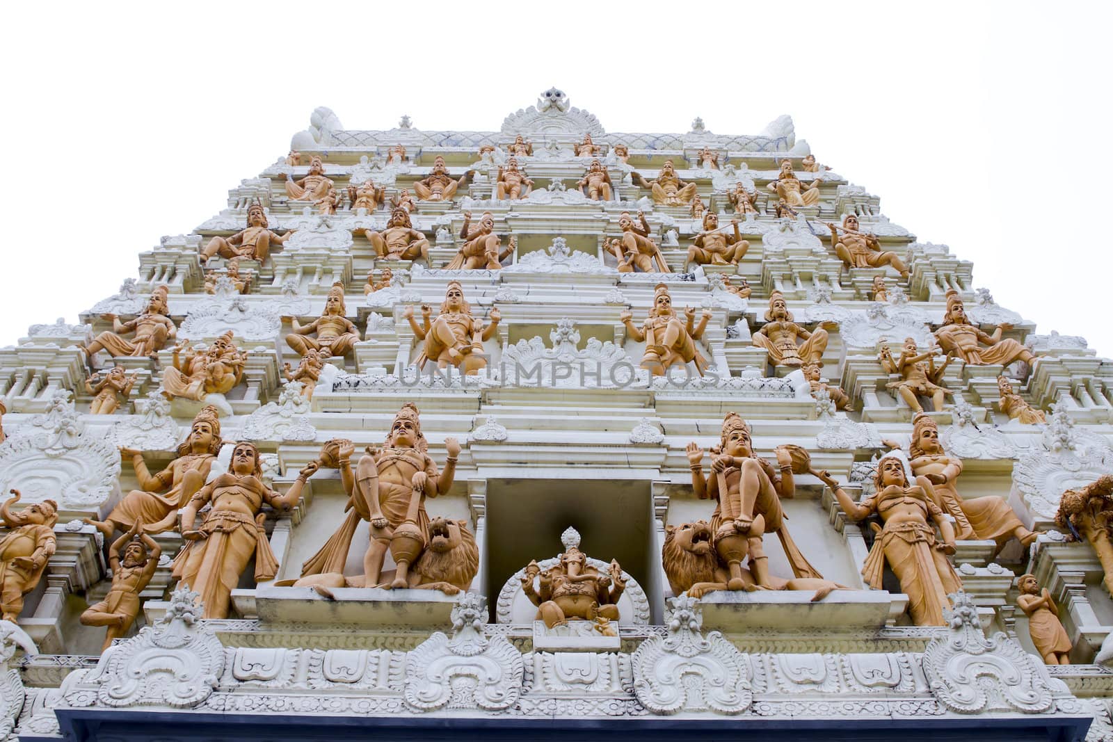 Sri Senpaga Vinayagar Temple in Singapore by jpldesigns