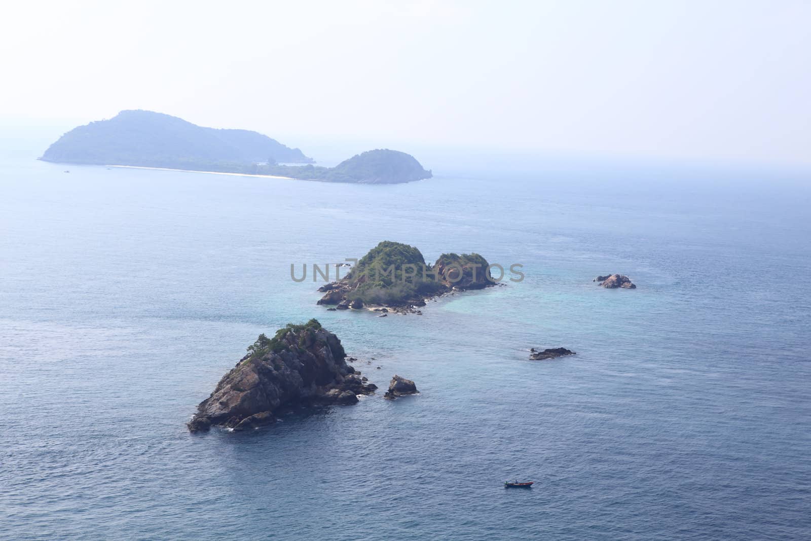   Beach In High Angle View, Amazing Seascape Of Thailand Famous  by rufous