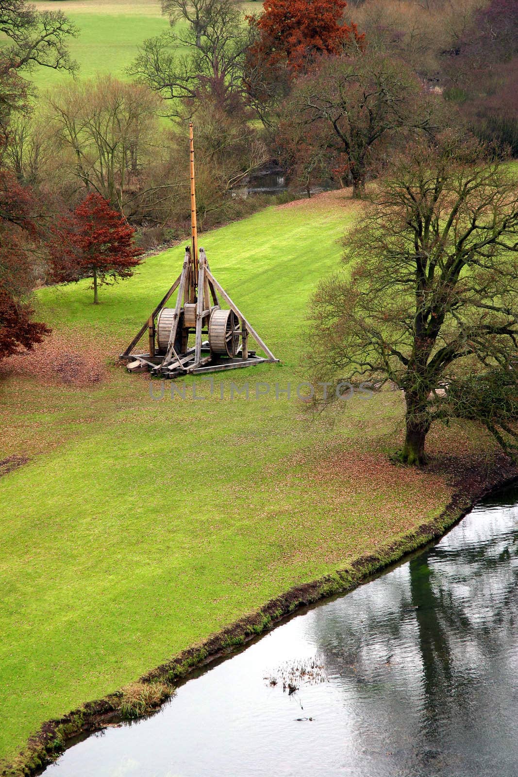 A trebuchet assembled and ready to fire