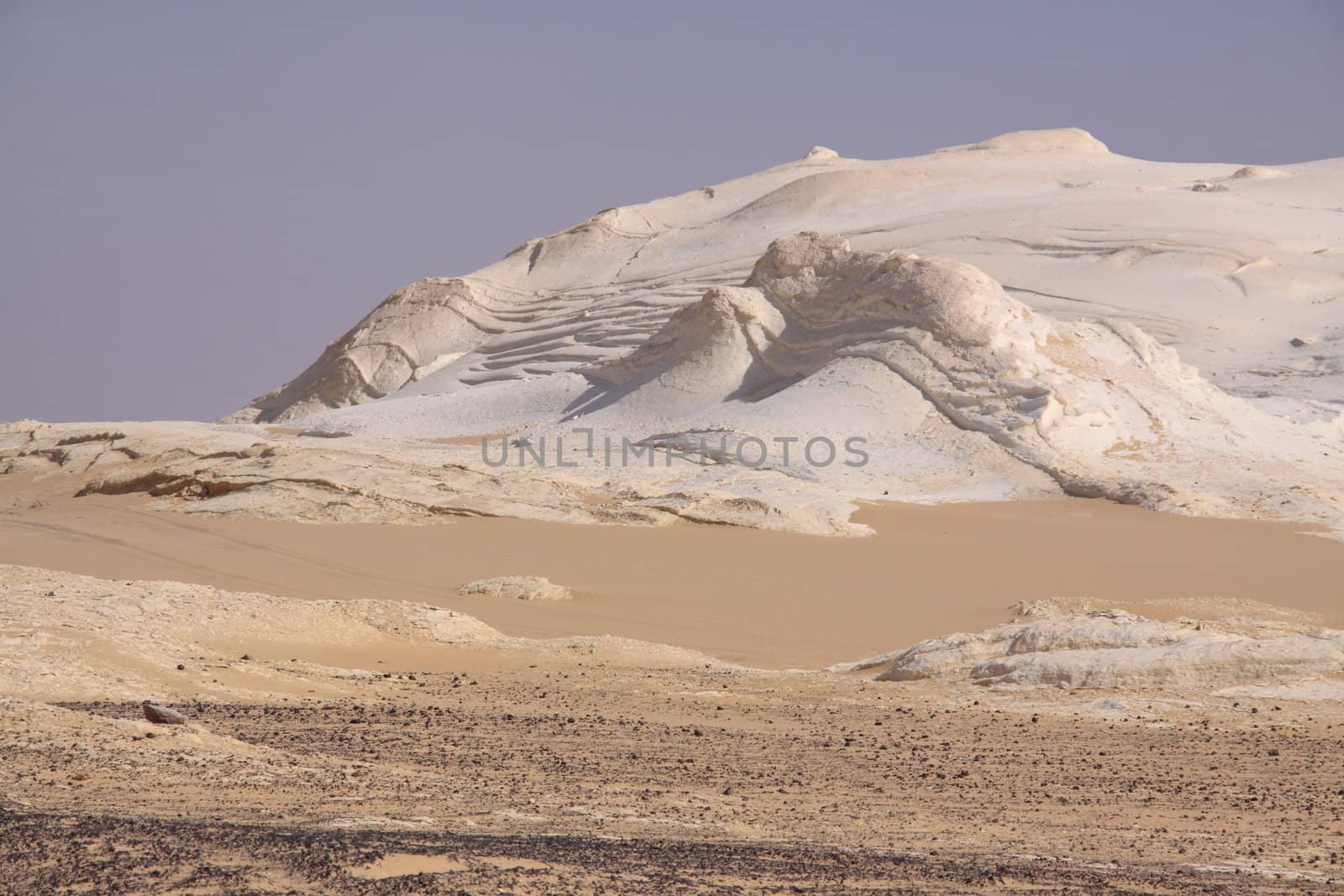 Whitte desert hill by jnerad