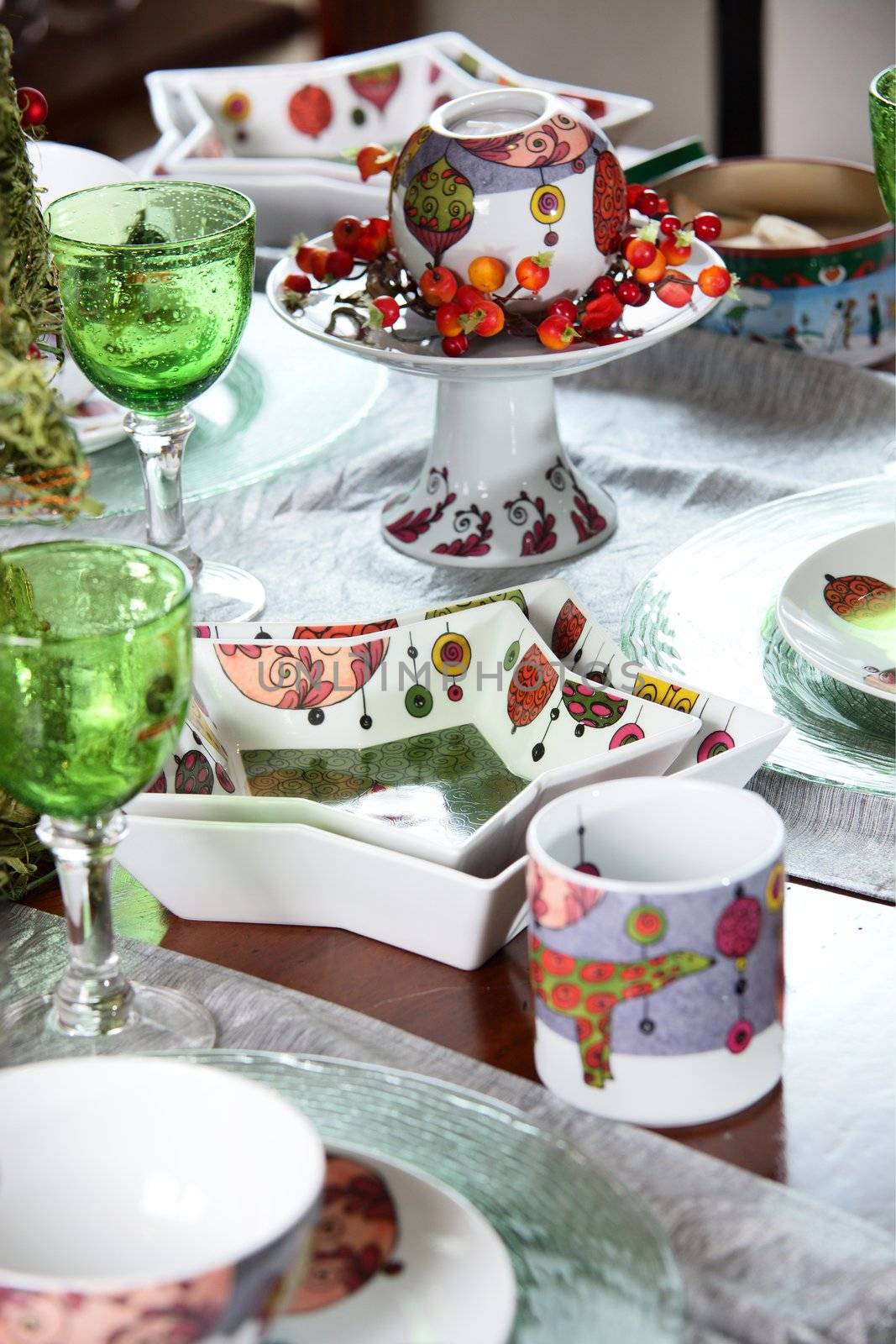 table with dishes by fiphoto