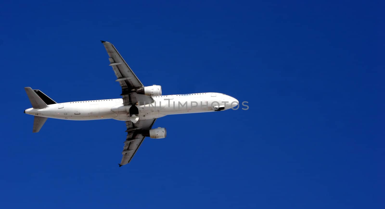 In flight by Imagecom