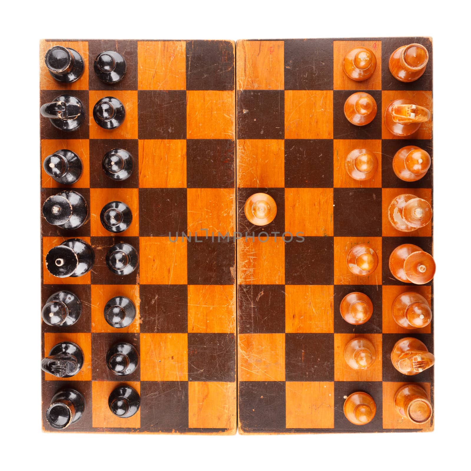 wooden chess by shebeko