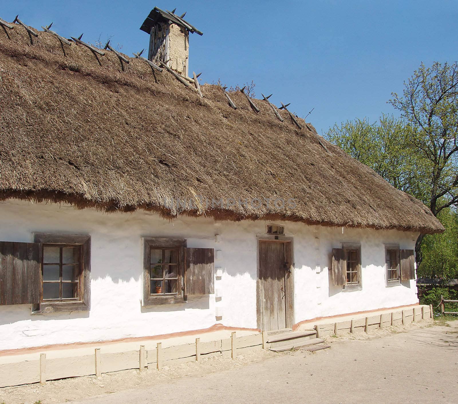 Ukrainian farmhouse. History and Culture of Ukraine