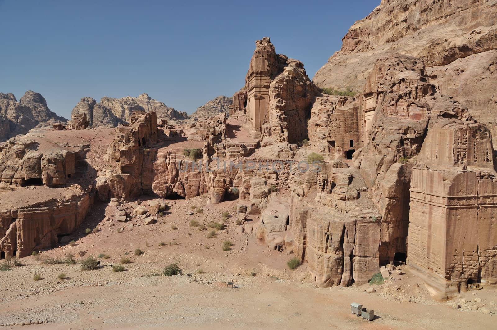 Petra, Jordan by vyskoczilova