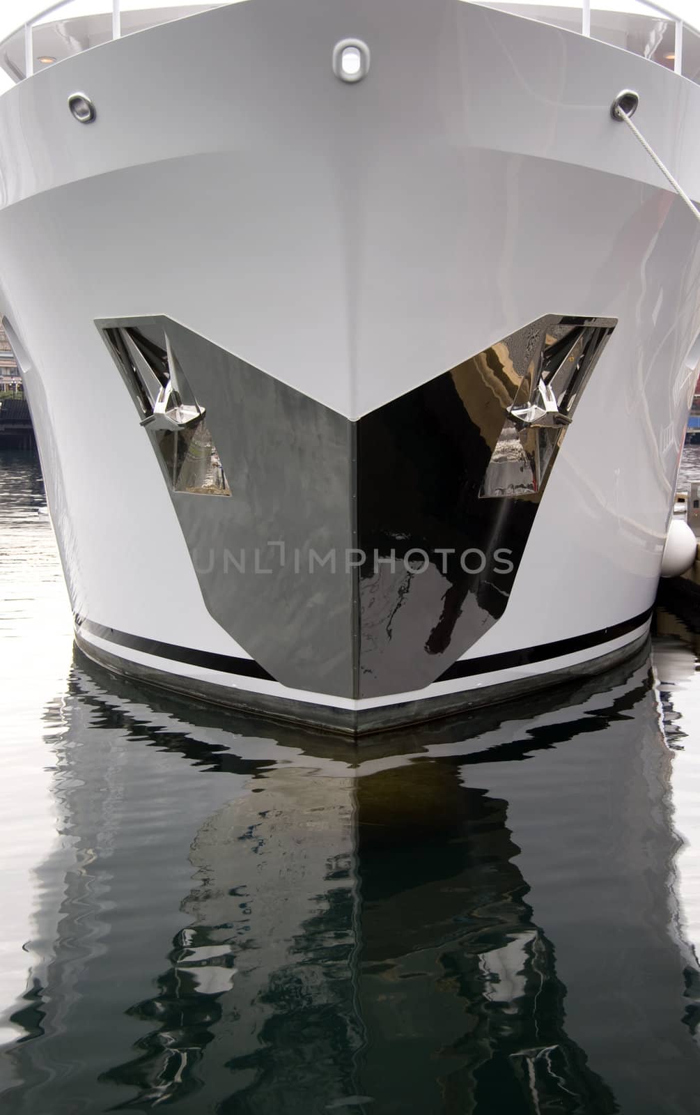 Frontal of a power boat