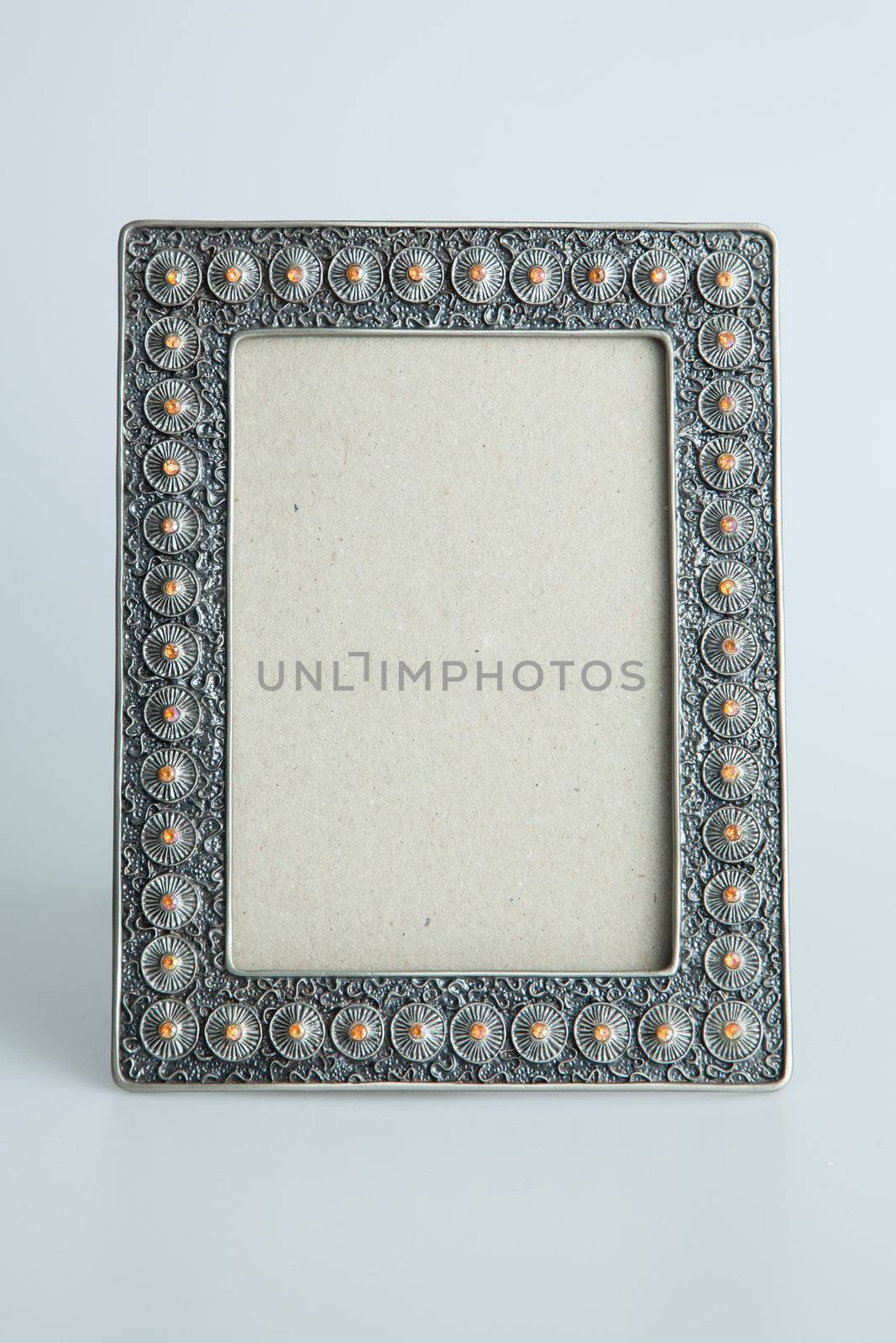 Silver antique frame by Izaphoto