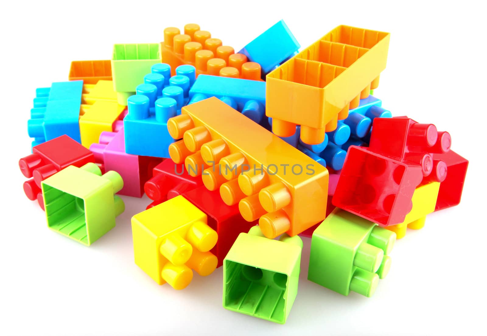 Plastic building blocks by nenov