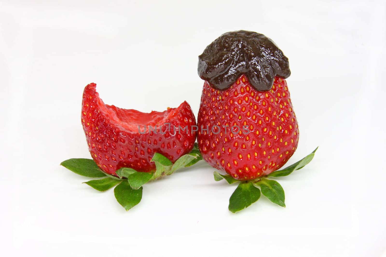Stawberris by Digoarpi