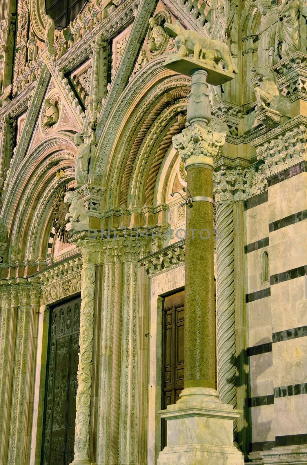 Details of the facade of the Cathedral of Siena (Italy)