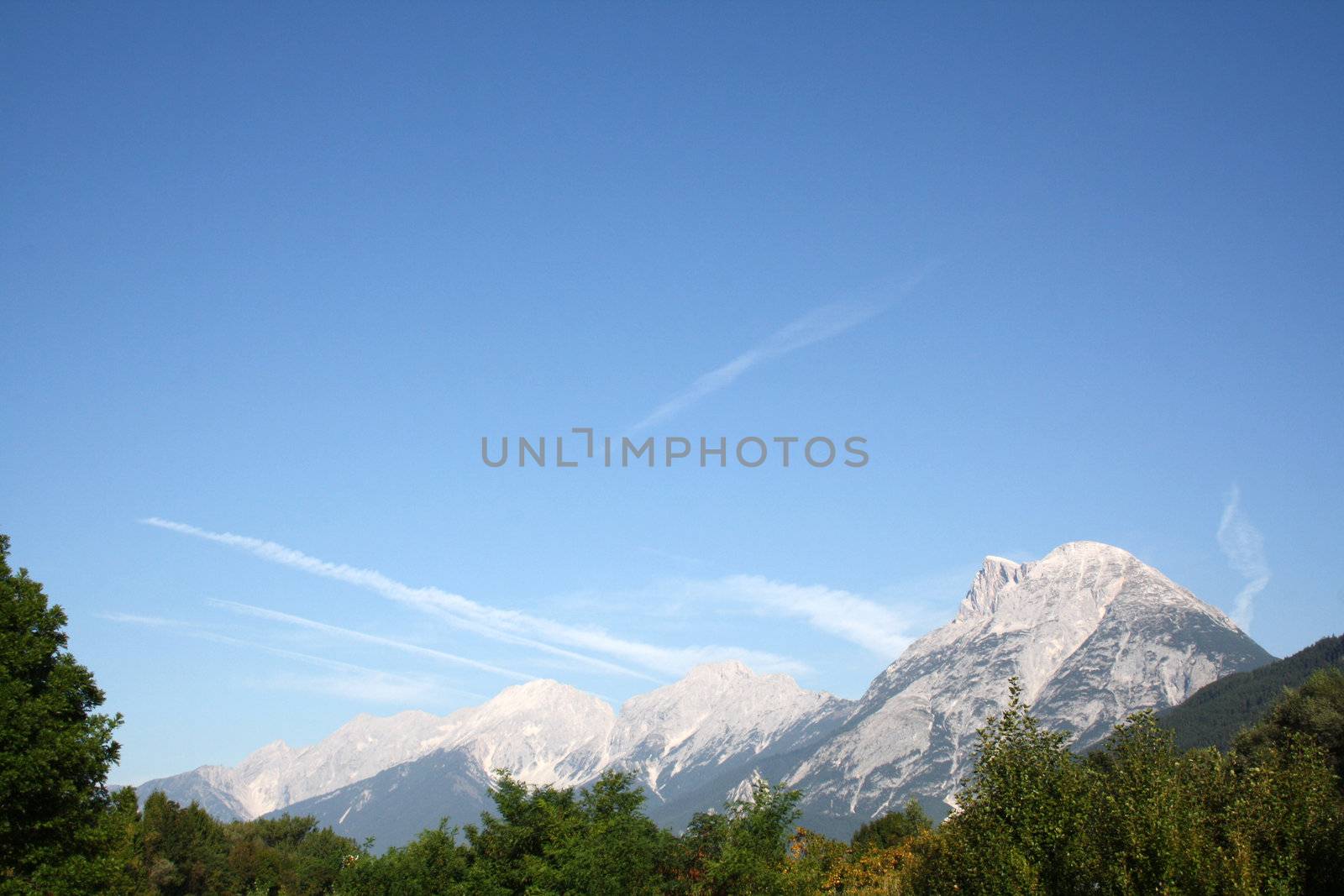 panorama of mountains by photochecker