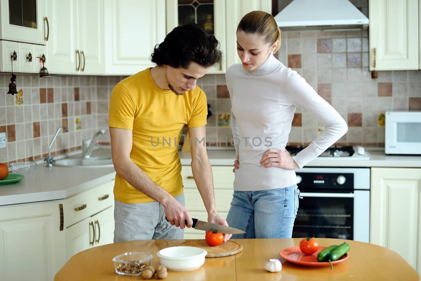 Preparing vegetarian food by velkol