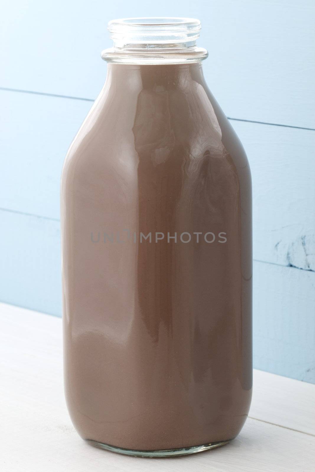 Delicious, nutritious and fresh Chocolate bottle, made with organic real cocoa mass