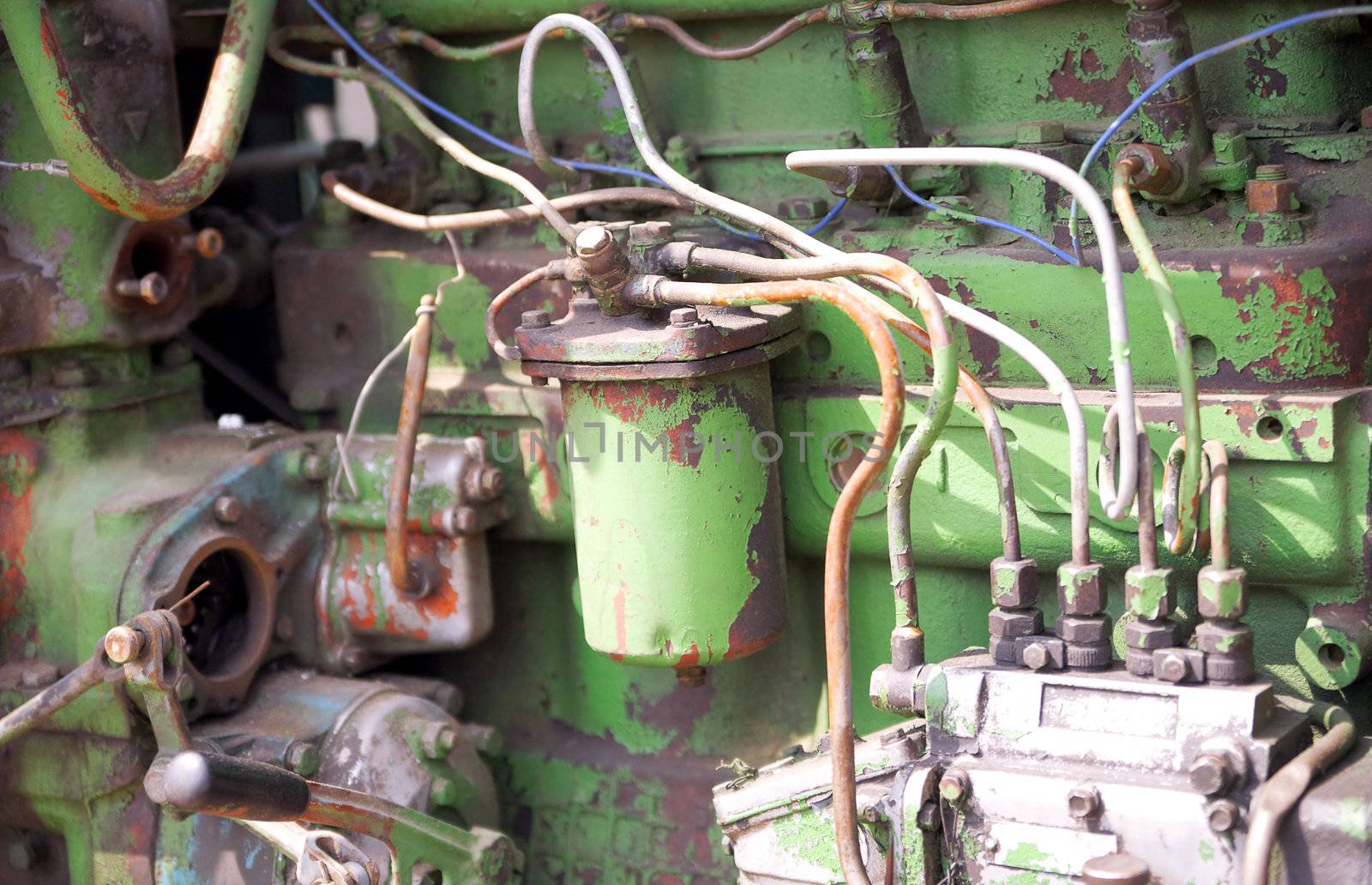 Components of the old diesel engine as a technological background
