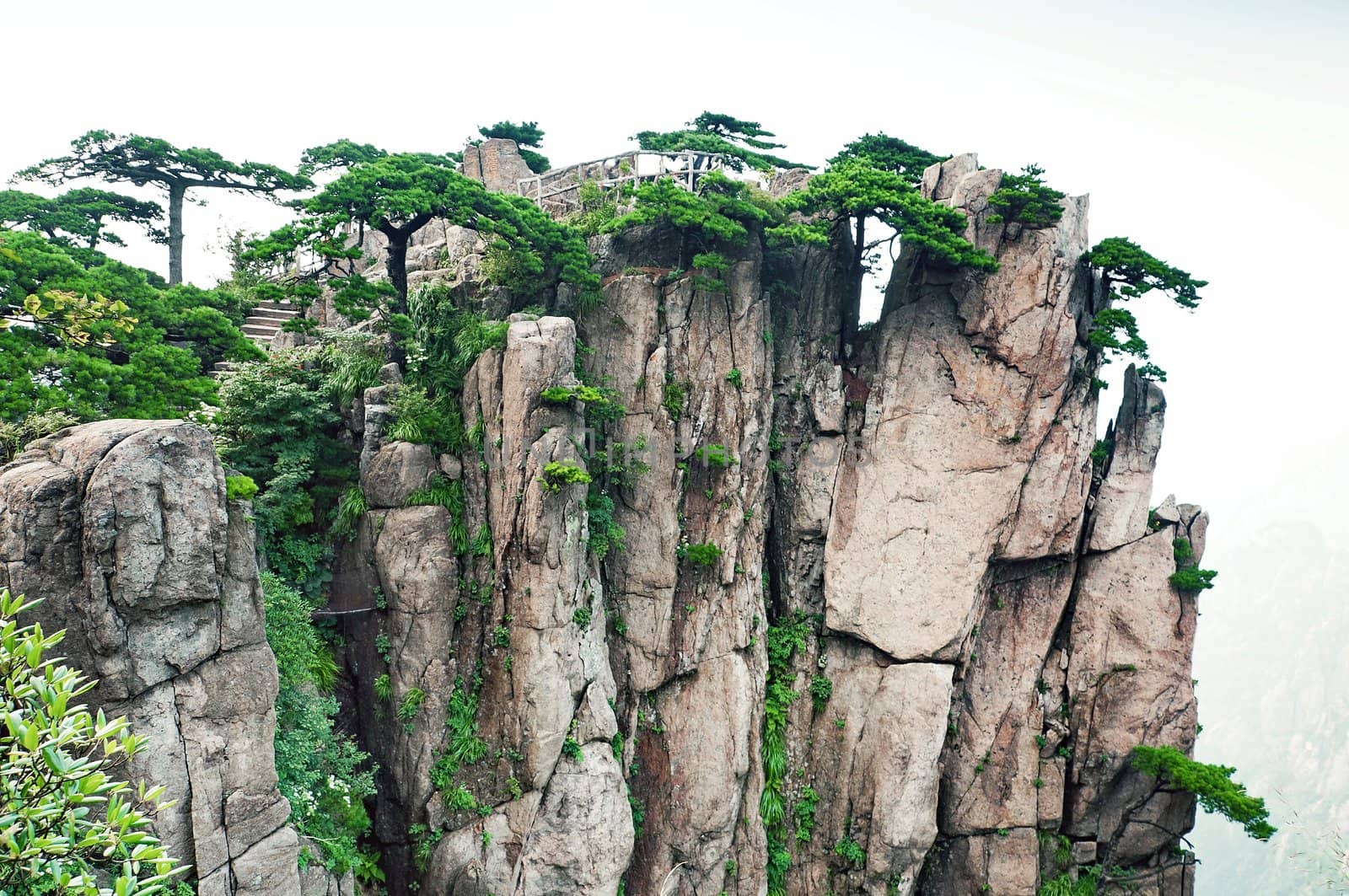 Huangshan set of peaks by rigamondis