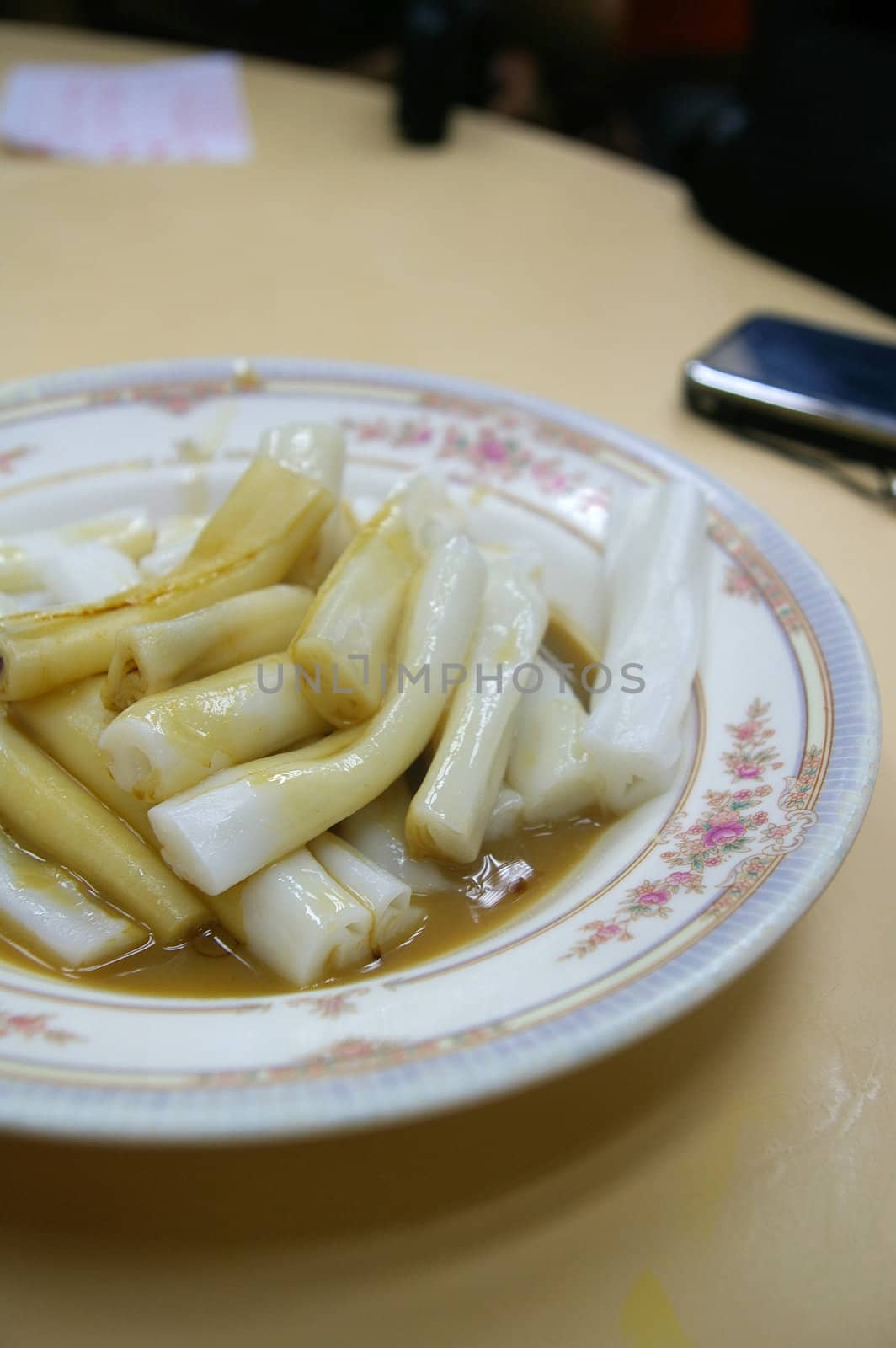 Chinese rice roll (Hong Kong style)