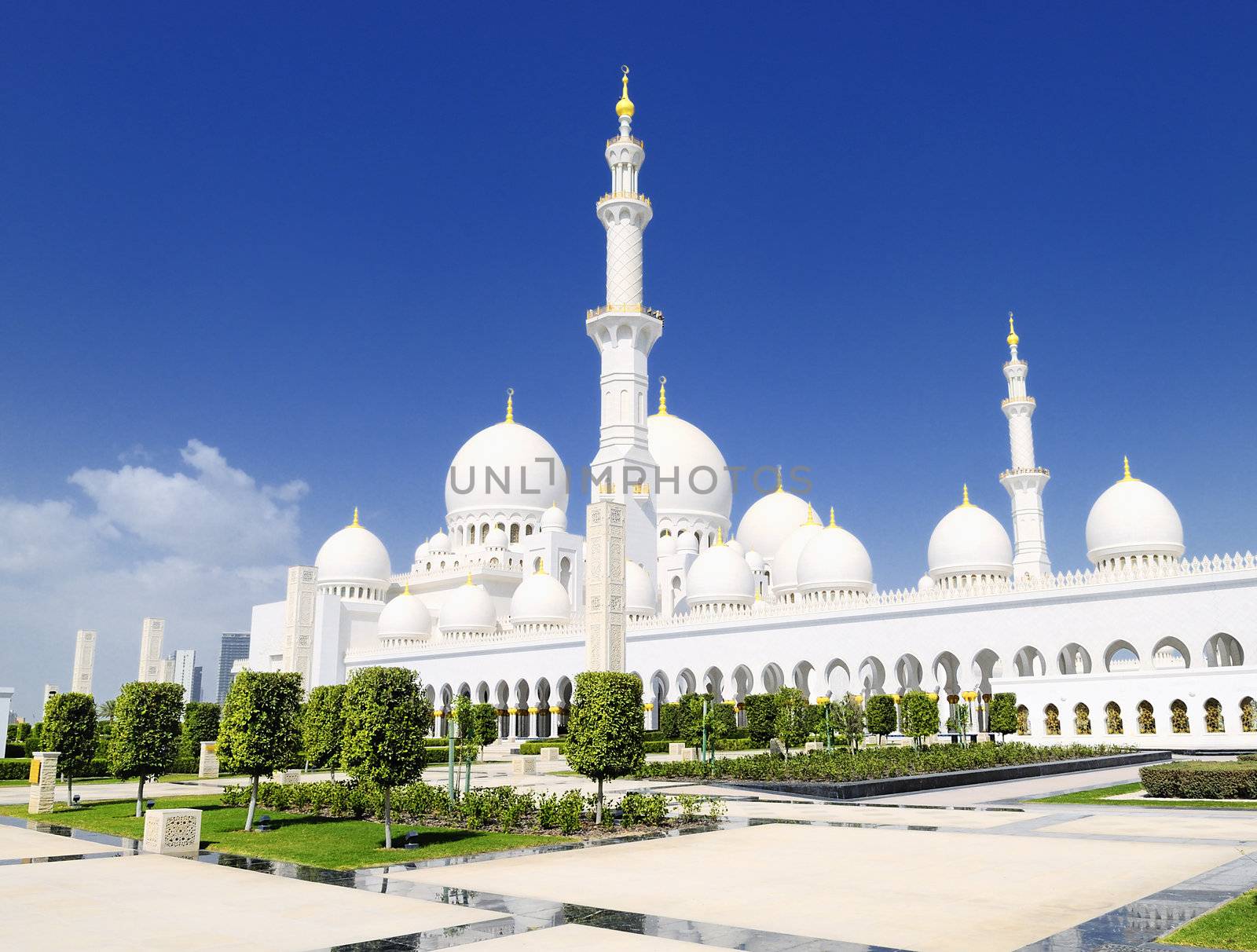 Abu Dhabi Sheikh Zayed White Mosque