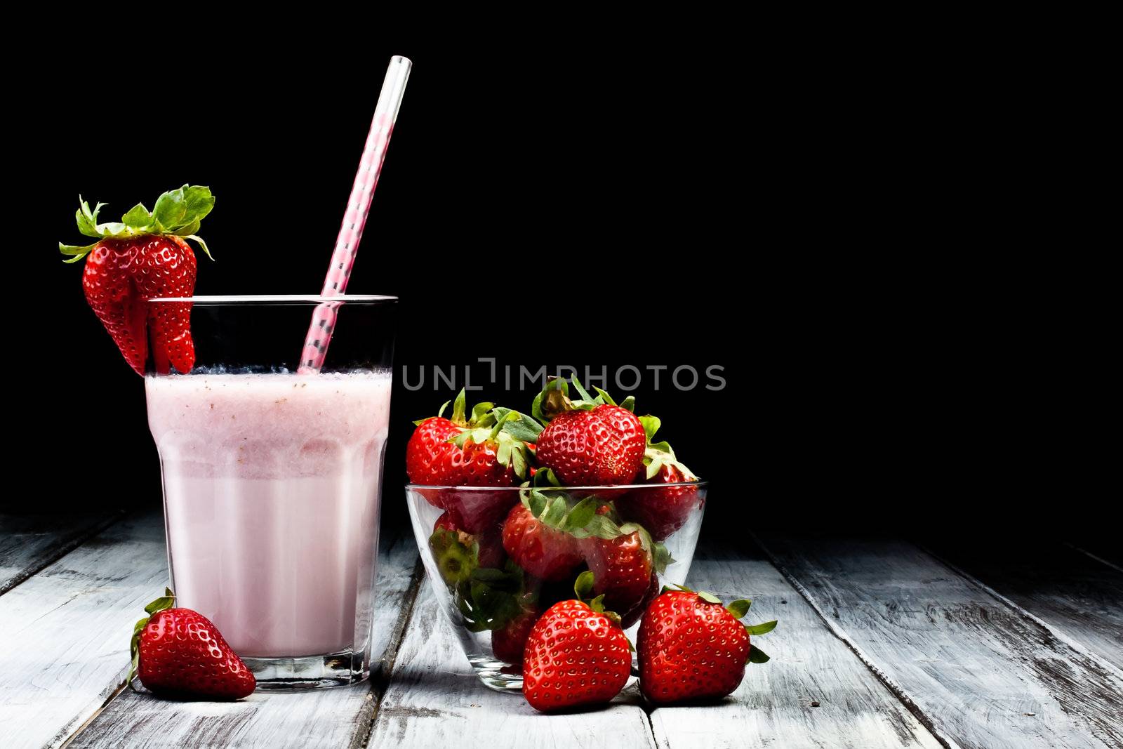 strawberry milkshake by maxg71