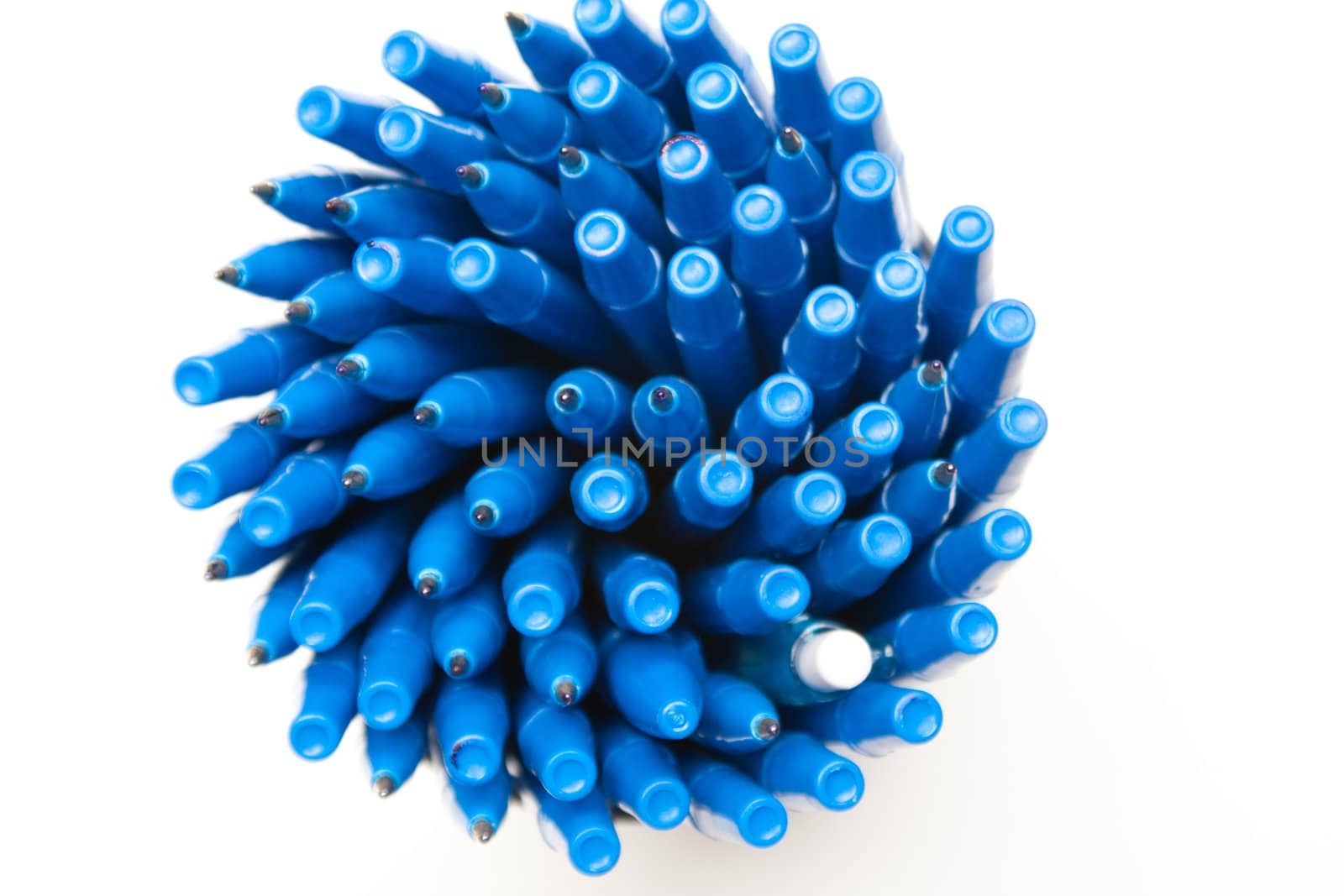 These blue pen. But there came a white one.