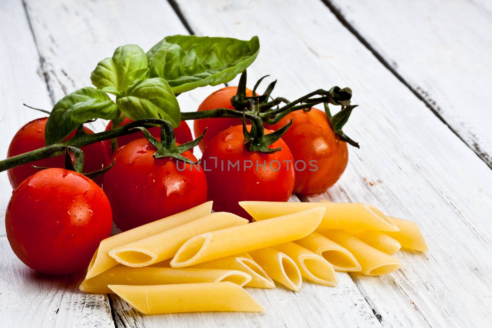 pasta with tomato and basil recipe by maxg71