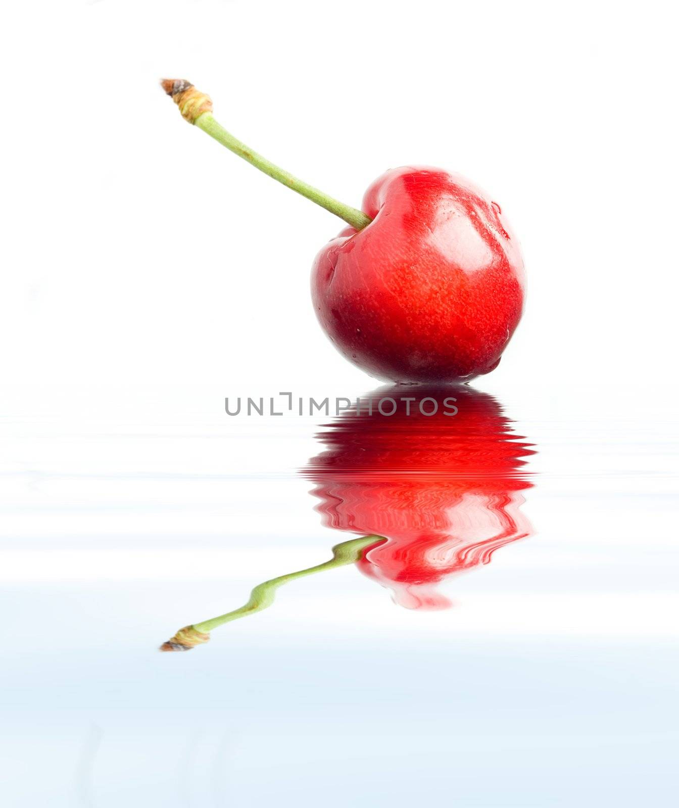 Red cherry by velkol