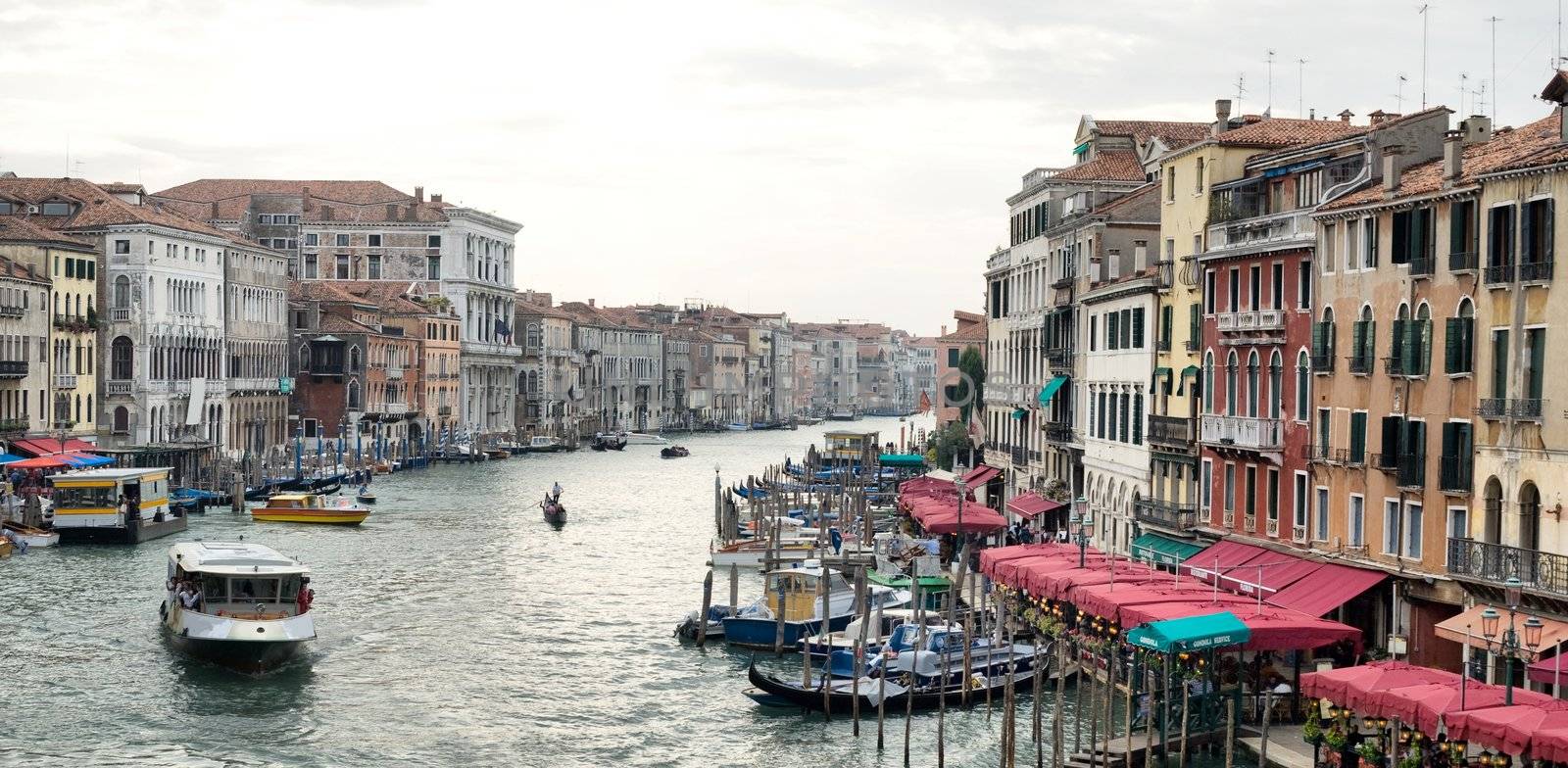 Venice by velkol