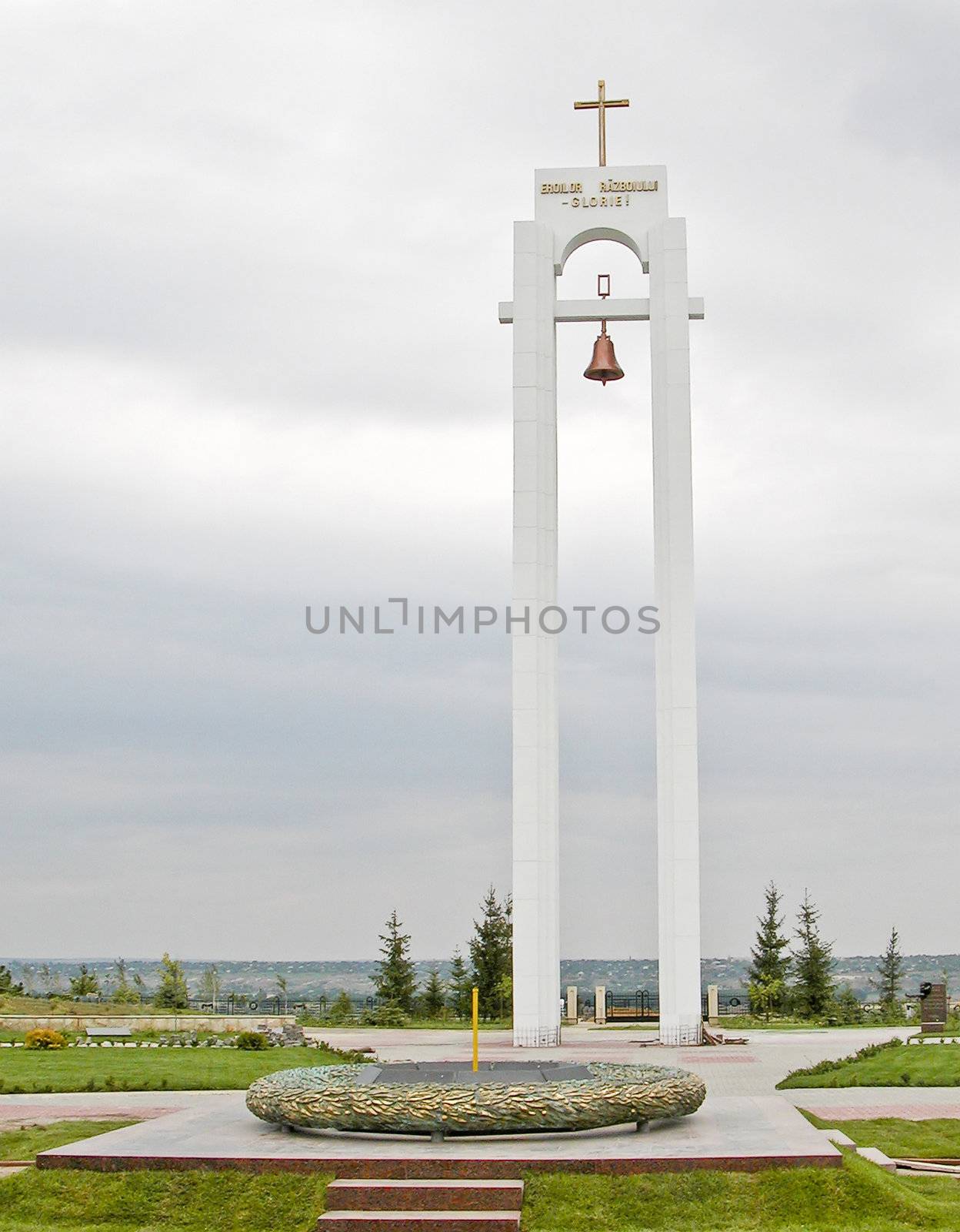 main element of the monument of the glory hero second world war in SHerpenah (Moldova)