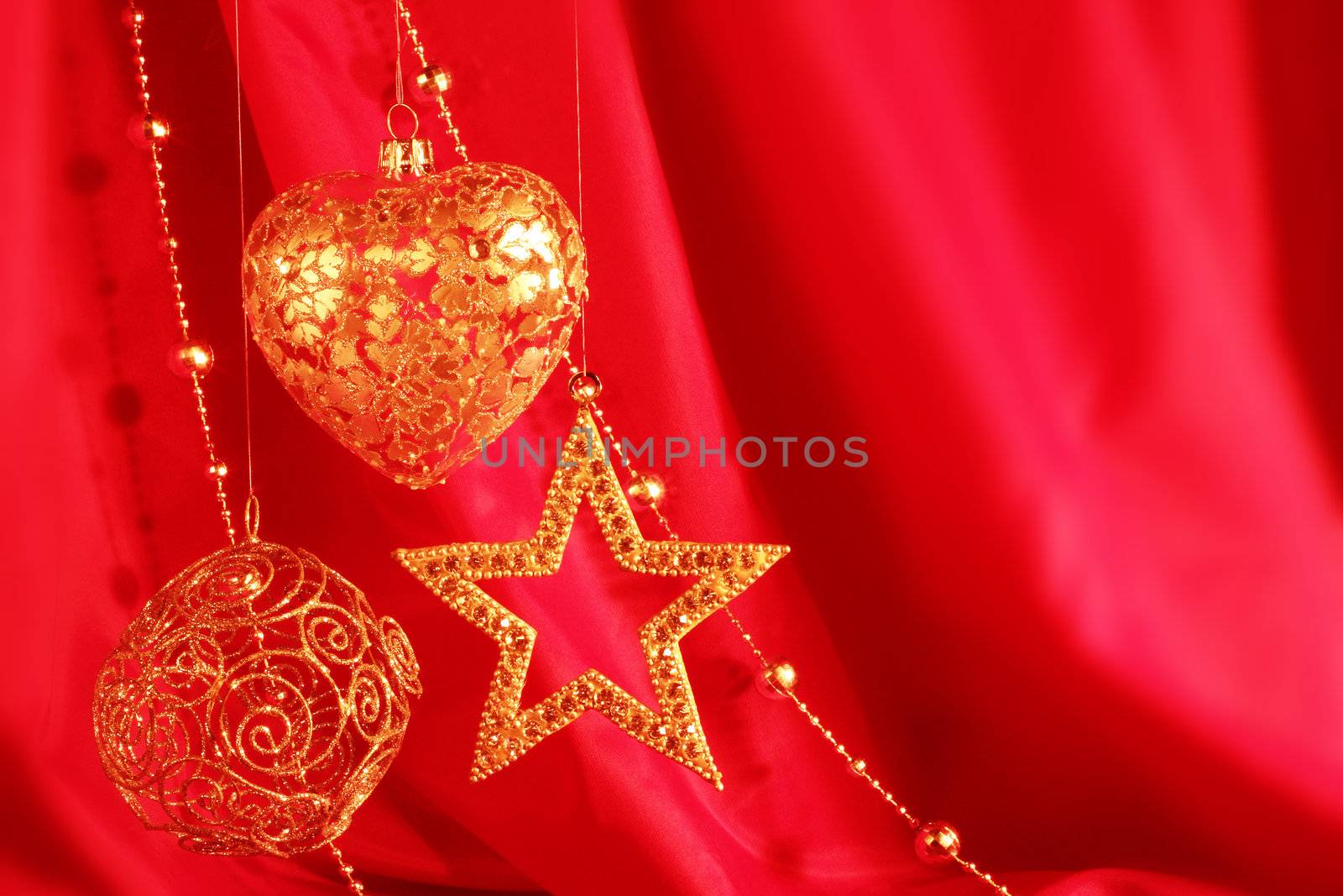 Golden christmas decoration by destillat