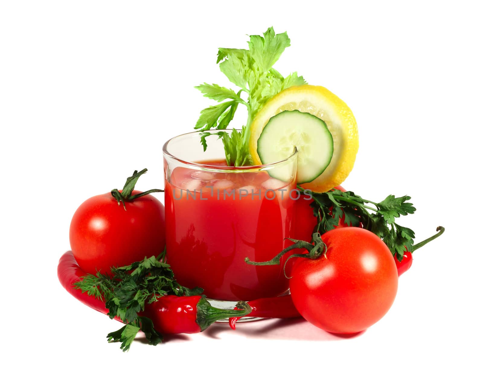 Tomato juice and vegetables by destillat