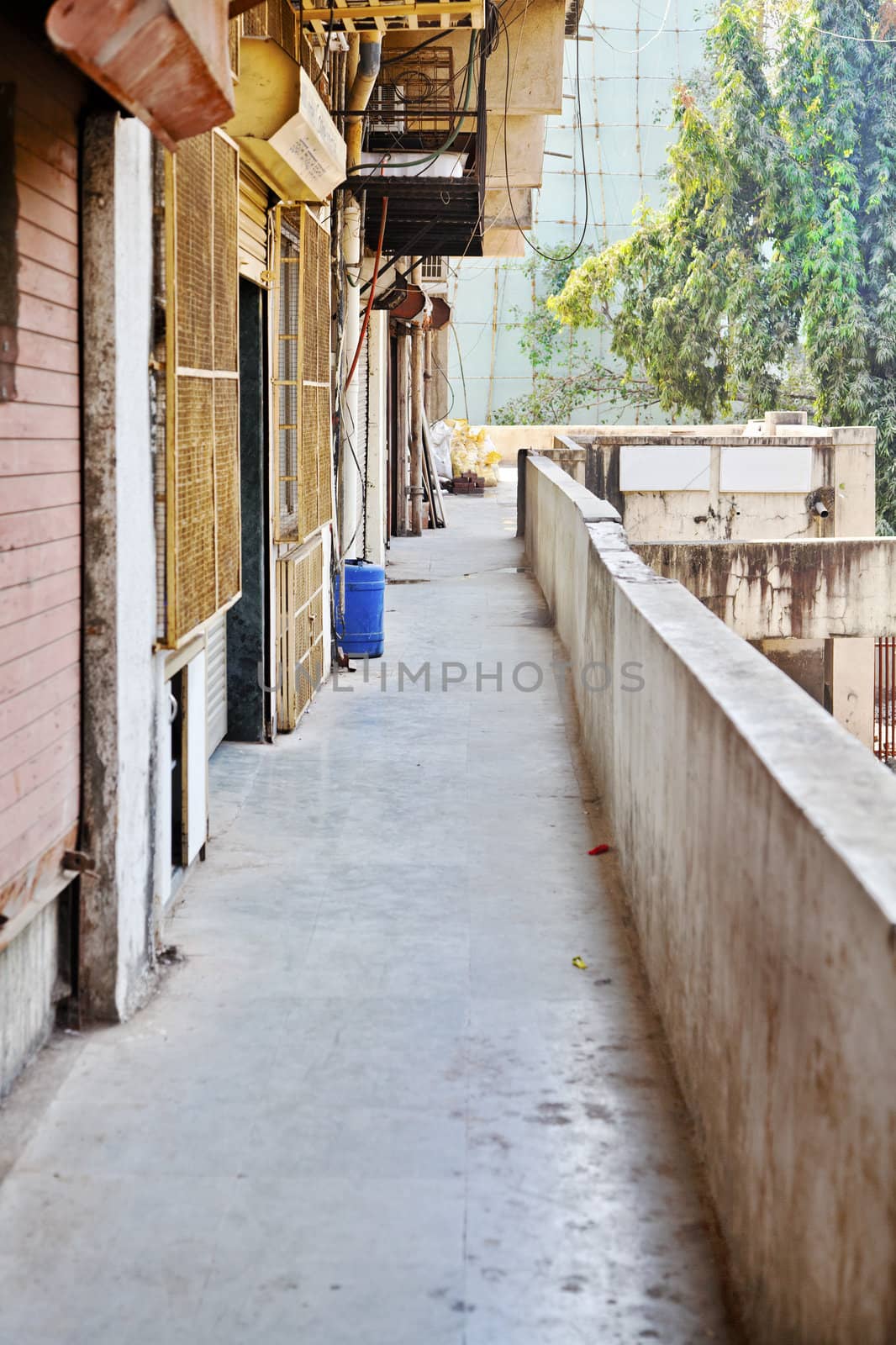 Mumbai, India, corridor serving industrial units on the first floor of an industrial estate