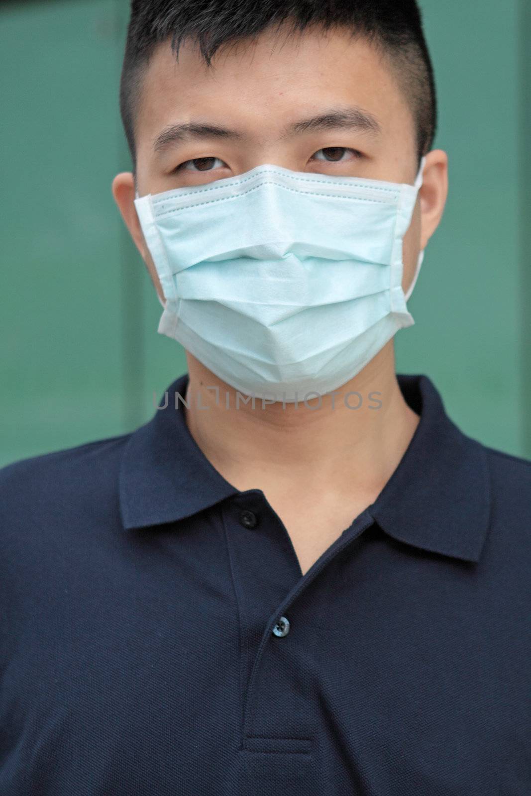 man wear mask outdoor