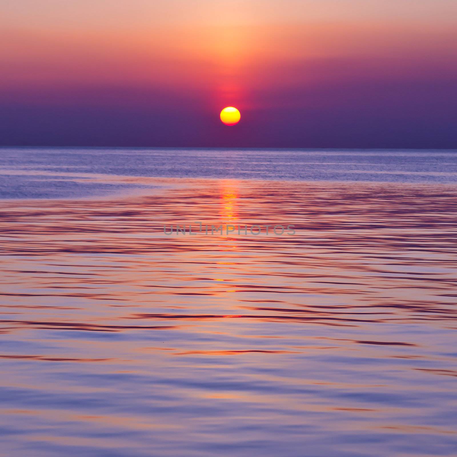 beautiful sunset by tungphoto