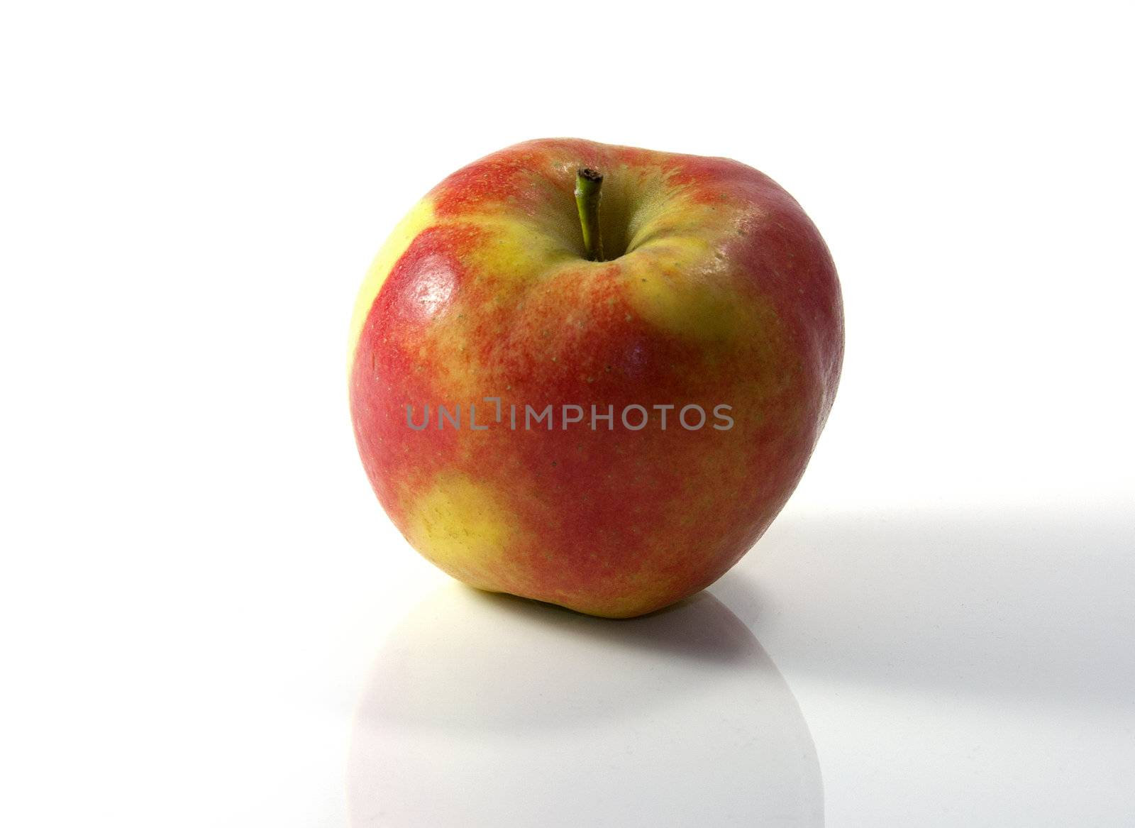 fresh golden delicious red and yellow apple